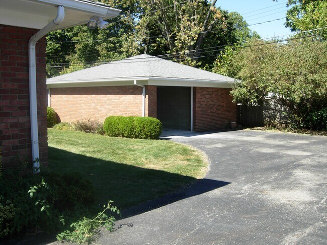 1822 Ardleigh Rd in Columbus, OH - Building Photo - Building Photo