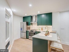 437 Memphis St in Philadelphia, PA - Building Photo - Building Photo
