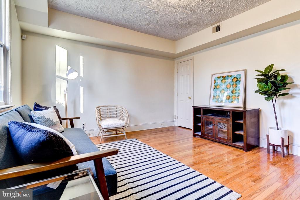 1125 West Virginia Ave NE in Washington, DC - Building Photo