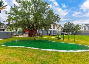 17111 Hafer Rd in Houston, TX - Building Photo - Building Photo