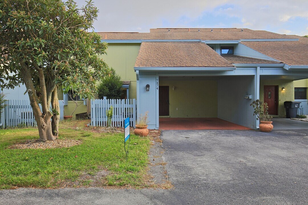 7474 Canford Ct in Winter Park, FL - Building Photo