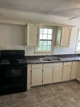 1147 Fort Hill St in Macon, GA - Building Photo - Building Photo