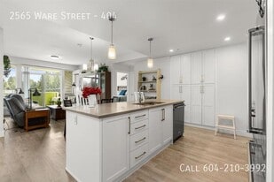 2565 Ware St in Abbotsford, BC - Building Photo