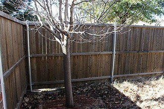 6325 Cedar Falls Dr in The Colony, TX - Foto de edificio - Building Photo