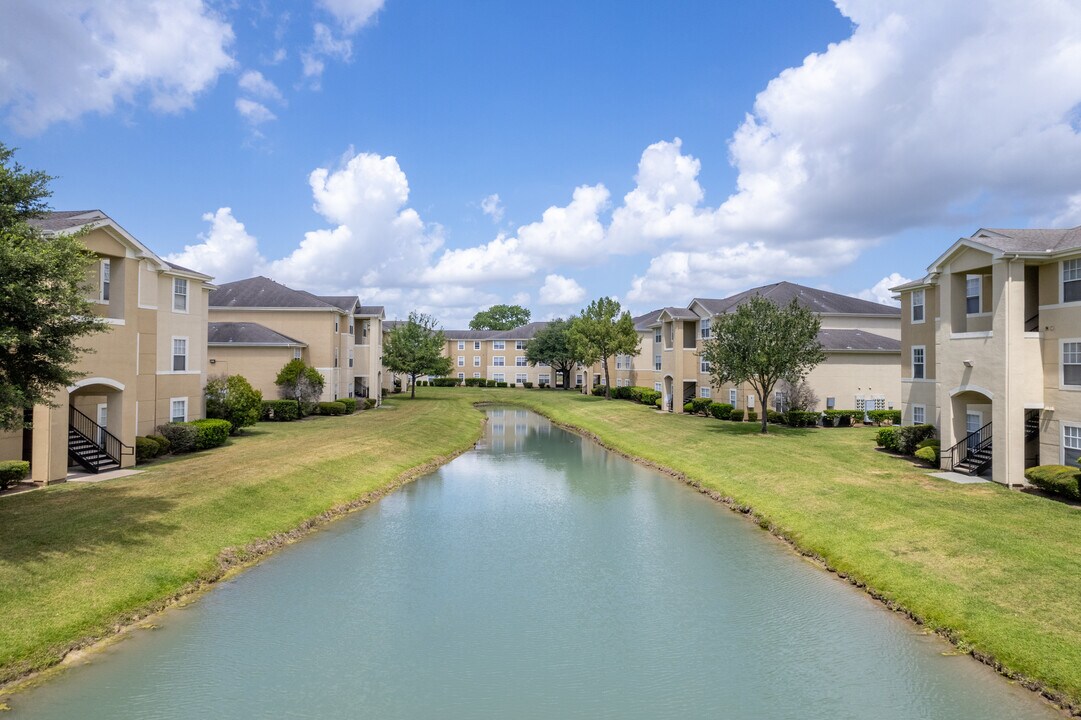 Matthew Ridge Apartments in Houston, TX - Foto de edificio