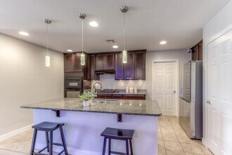 11612 W Granville Dr in Marana, AZ - Building Photo - Building Photo