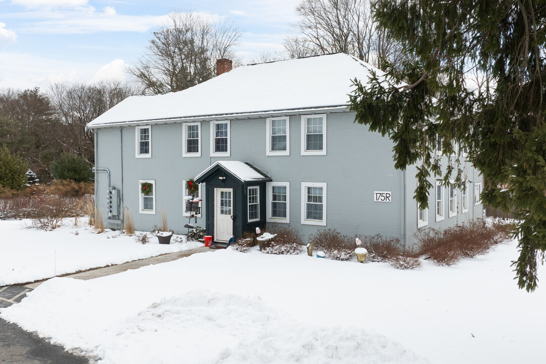 Millwood Preserve in Framingham, MA - Building Photo