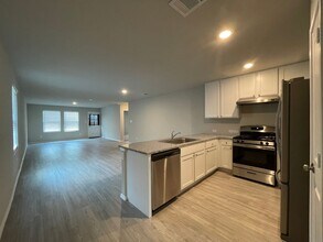 4324 Levee Rdg in San Antonio, TX - Building Photo - Building Photo
