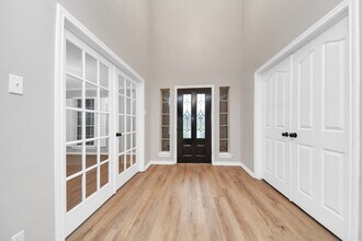 1410 Long View Dr in Pearland, TX - Building Photo - Building Photo