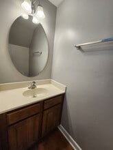 1348 Green Oaks Ln in Charlotte, NC - Building Photo - Building Photo