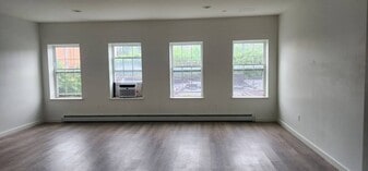 668 Snediker Ave in Brooklyn, NY - Building Photo