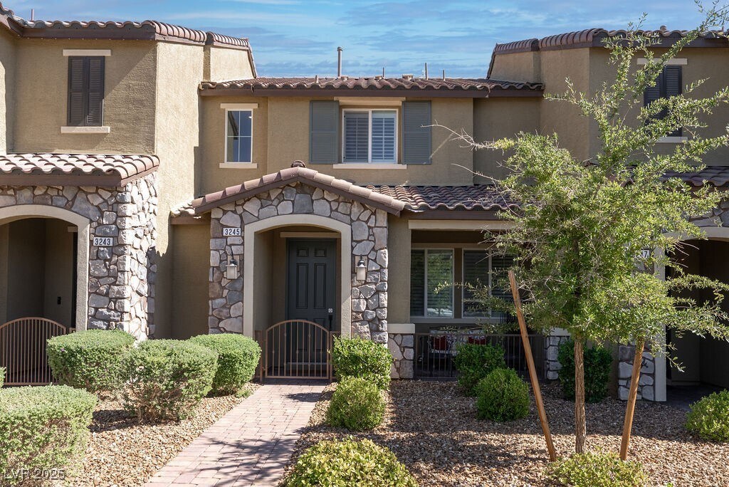 3245 Montage Dr in Henderson, NV - Building Photo