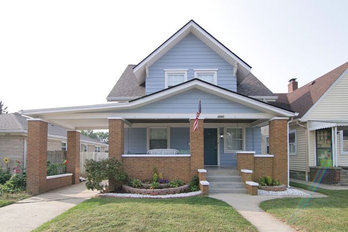 4945 W 15th St in Indianapolis, IN - Building Photo