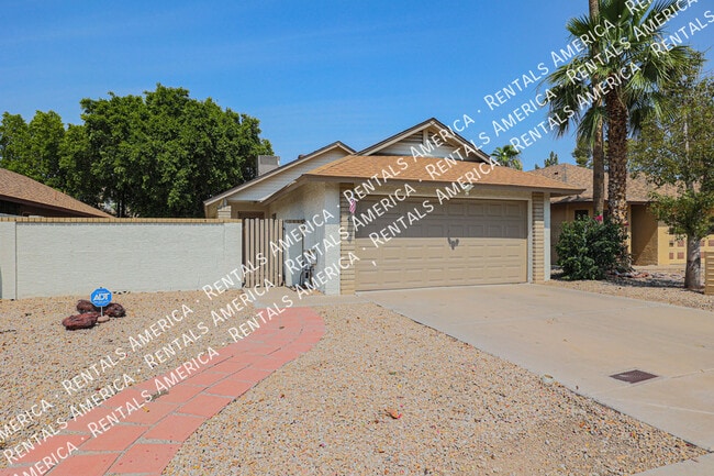 18238 N 17th Way in Phoenix, AZ - Building Photo - Building Photo