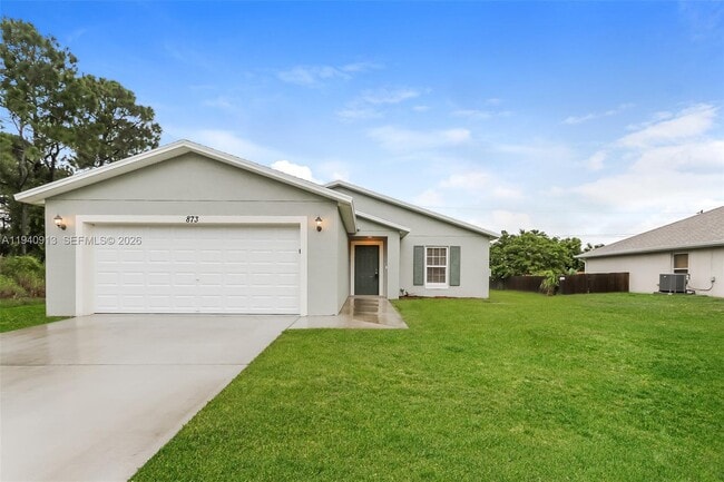 873 SW Saltonstall Terrace in Port St. Lucie, FL - Building Photo - Building Photo