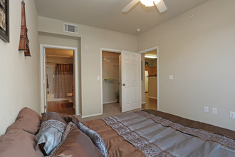 Magoffin Park Villas in El Paso, TX - Building Photo - Interior Photo