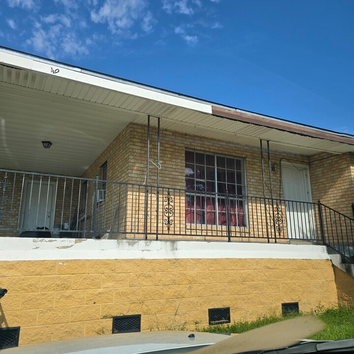 249 Acorn St in Houma, LA - Building Photo