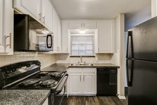 Northridge Court Apartments