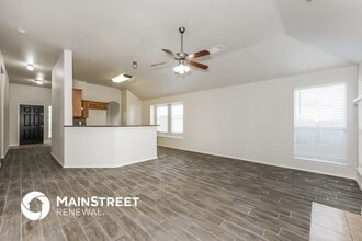 2926 Cowboy Dr in Dallas, TX - Building Photo - Building Photo