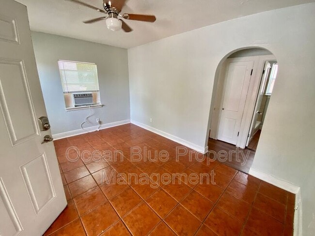 1310 28th St N in St. Petersburg, FL - Building Photo - Building Photo