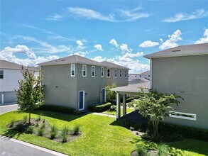 9928 Rodbell St in Orlando, FL - Building Photo - Building Photo