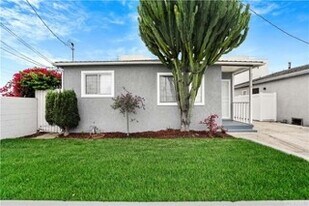 3116 W 135th St in Hawthorne, CA - Building Photo