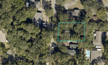 596 L'Ombre Ct NE in Fort Walton Beach, FL - Building Photo - Building Photo