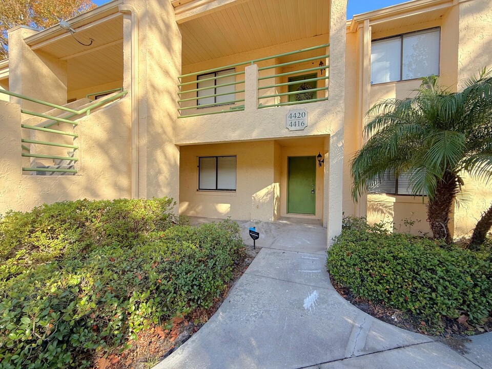 4416 S Lake Orlando Pkwy in Orlando, FL - Building Photo