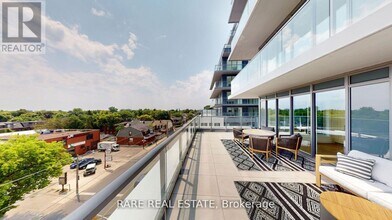 500 Dupont St in Toronto, ON - Building Photo - Building Photo