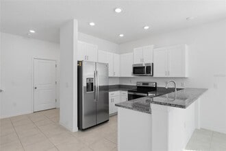 14373 Easy Goer St in Ruskin, FL - Building Photo - Building Photo