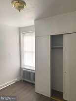 746 S 51st St in Philadelphia, PA - Building Photo