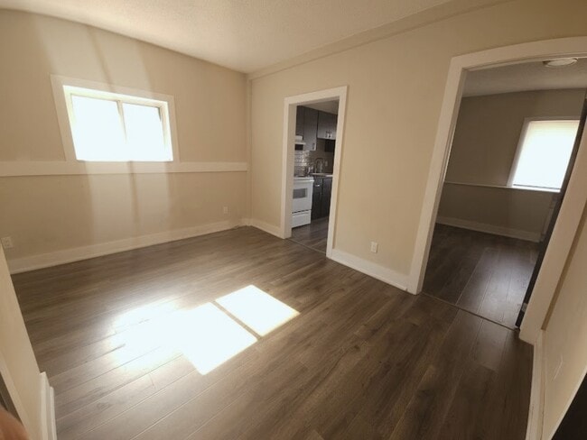 property at 292 Welland Ave