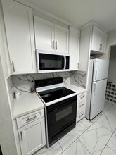 1305 Boulevard Way in Walnut Creek, CA - Building Photo - Building Photo