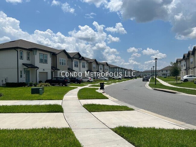 1529 Discovery St in Davenport, FL - Building Photo - Building Photo