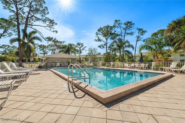 property at 7068 Nantucket Cir