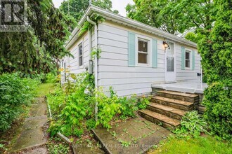 158 Ruggles Ave in Richmond Hill, ON - Building Photo - Building Photo