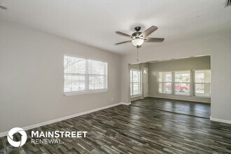 52 Community Dr in Debary, FL - Building Photo - Building Photo