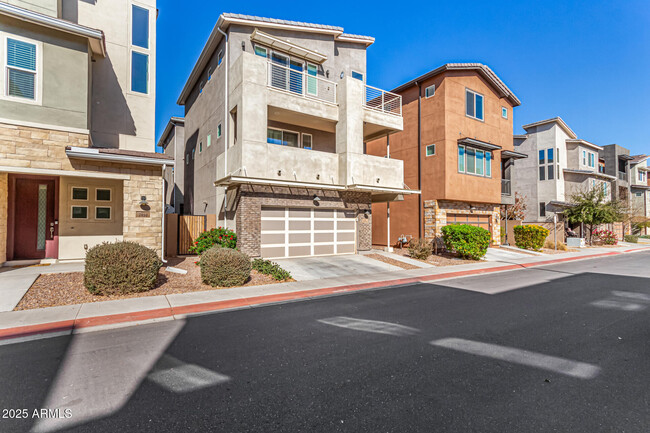 7084 W Jasper Dr in Chandler, AZ - Building Photo - Building Photo