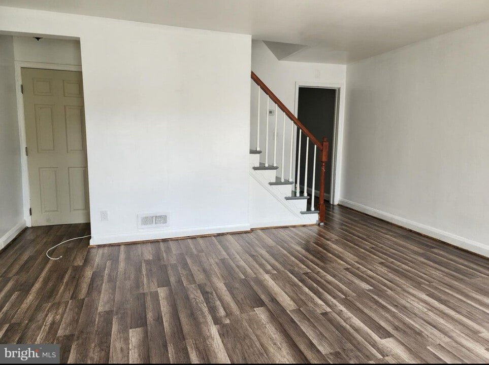 3654 Chesterfield Ave in Baltimore, MD - Foto de edificio