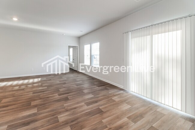 132 Barefoot Dr in Savannah, GA - Building Photo - Building Photo