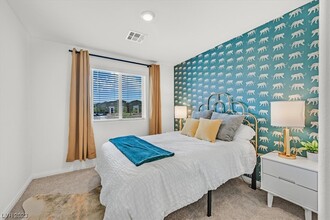 538 Gloster Ave in Henderson, NV - Building Photo - Building Photo