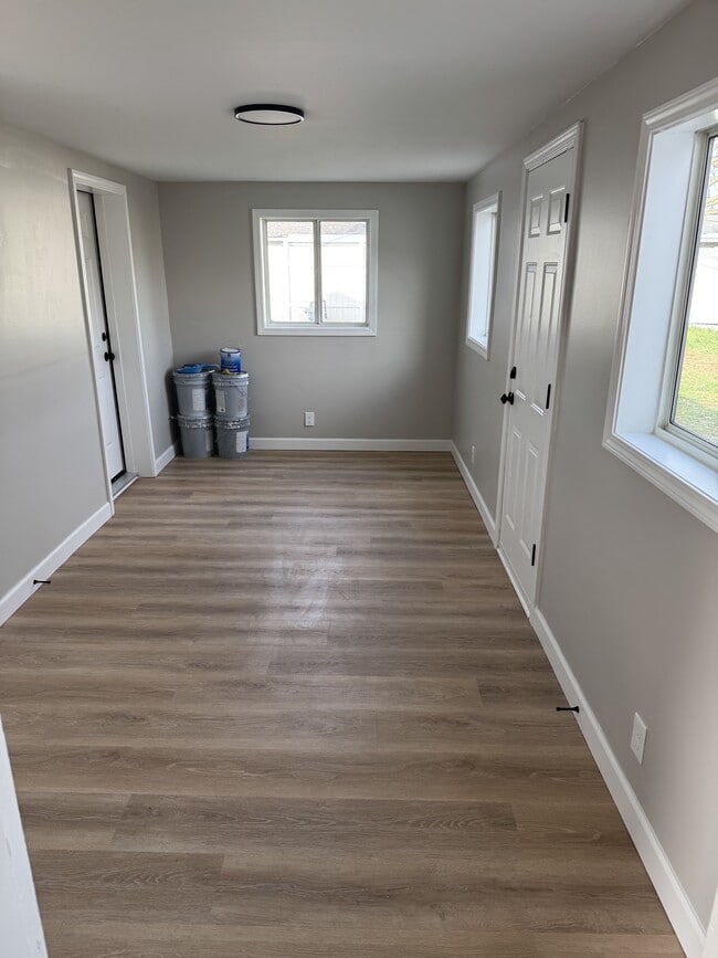 580 Edgewood Dr in Newark, OH - Building Photo - Building Photo