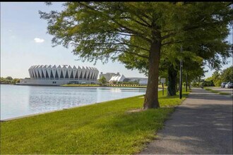 601 Freeman Dr in Hampton, VA - Building Photo - Building Photo