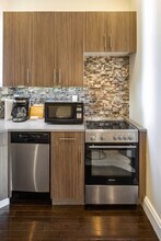 420 E 59th St in New York, NY - Building Photo - Building Photo