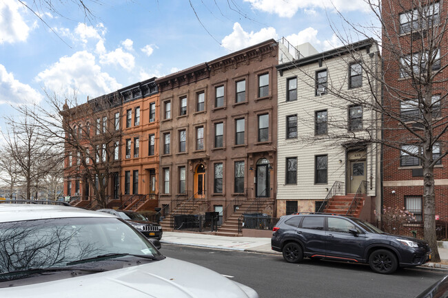 664 Lafayette Ave in Brooklyn, NY - Building Photo - Building Photo