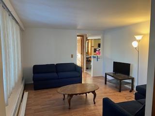 9 Elwin Pl in East Northport, NY - Foto de edificio - Building Photo