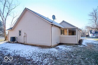 802 Westridge N Dr in Noblesville, IN - Building Photo - Building Photo