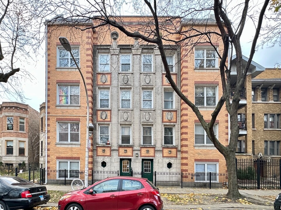 4060 N Kenmore Ave in Chicago, IL - Building Photo