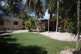 18531 SW 268th St in Homestead, FL - Building Photo - Building Photo