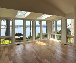 15800 Nesika Bay Rd NE in Poulsbo, WA - Building Photo - Building Photo